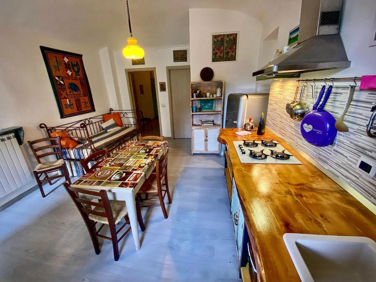 Appartamento In Tranquillo Borgo Vicino Al Centro Turin Exterior foto