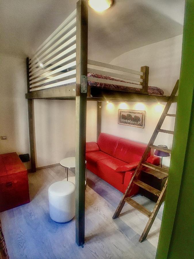 Appartamento In Tranquillo Borgo Vicino Al Centro Turin Exterior foto