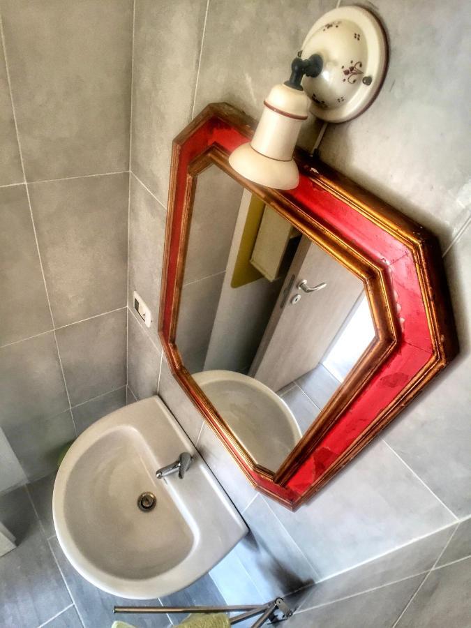Appartamento In Tranquillo Borgo Vicino Al Centro Turin Exterior foto